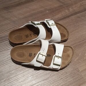 Lil Gurls Birkenstock Patent-leather White Double-Buckle Slide Sandals